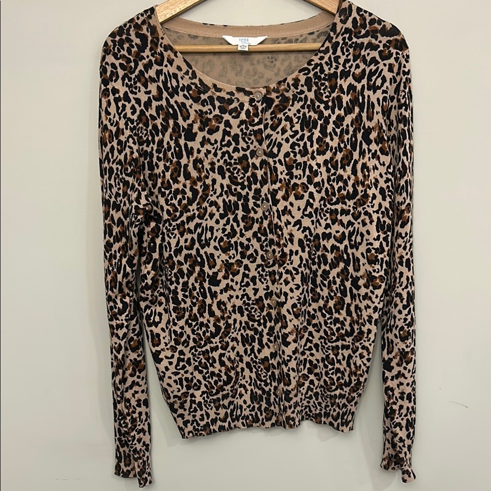 Leopard Print Women's Cardigan size Medium (8 - 10)
